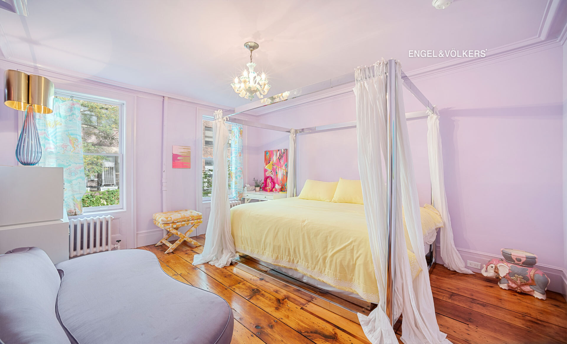 351 W 30th Street Property Photo 8