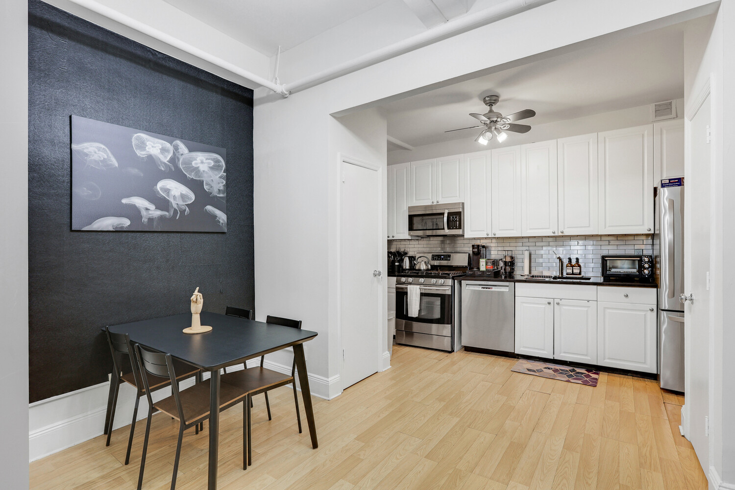 56 Court Street 2b Property Photo 3
