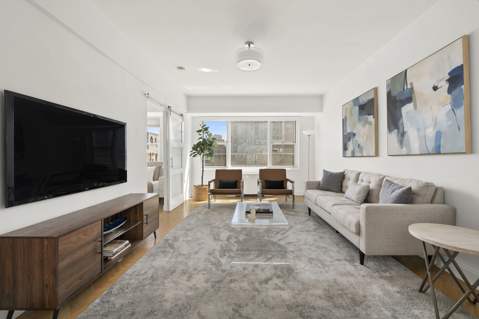 520 E 72ND Street 17C Property Photo 1