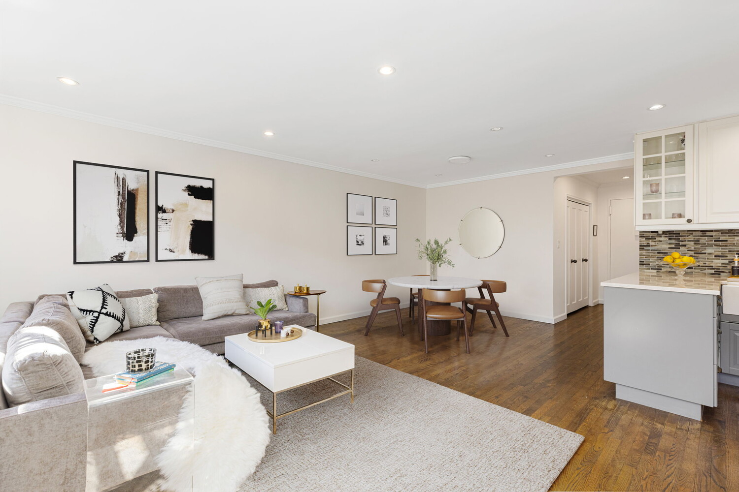 165 CHRISTOPHER Street 3KL Property Photo 1