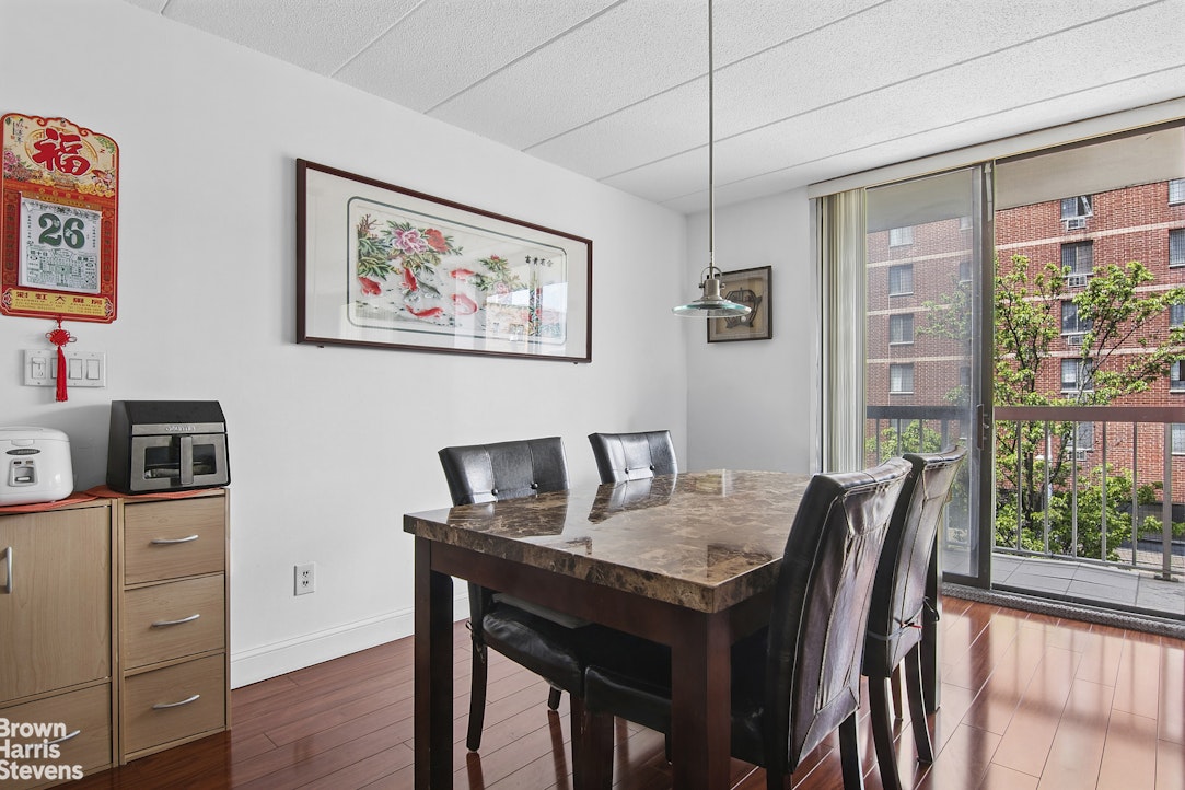 136-24 Maple Avenue 3d Property Photo 2
