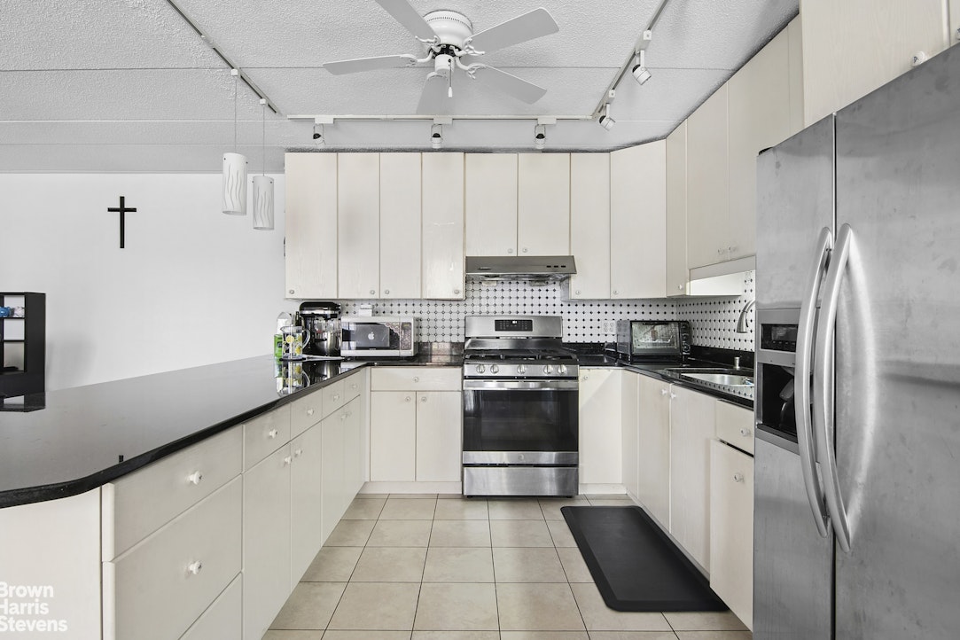 136-24 Maple Avenue 3d Property Photo 4