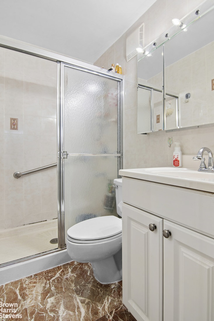 136-24 Maple Avenue 3d Property Photo 7