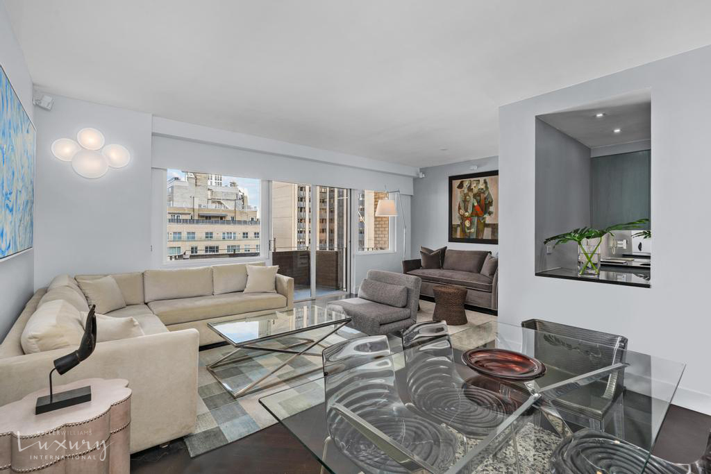 58 W 58th Street 19A Property Photo 1