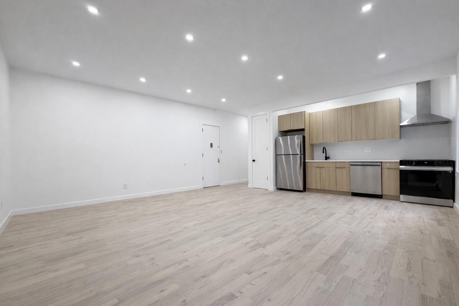 229 W 97th Street 4f Property Photo 3