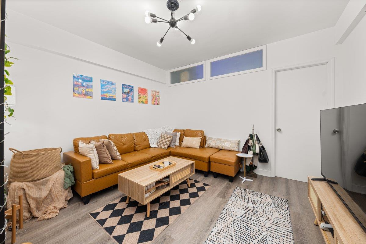 80 Park Avenue 10-h Property Photo 2