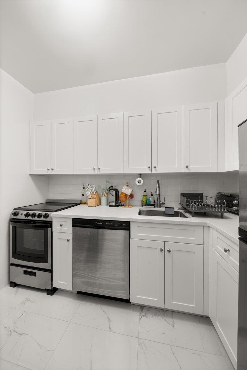 80 Park Avenue 10-h Property Photo 4