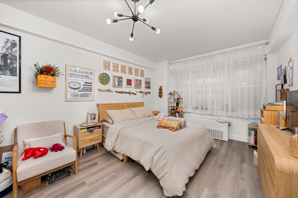 80 Park Avenue 10-h Property Photo 6