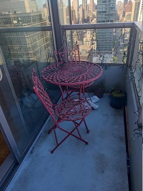 250 E 54th Street 37-c Property Photo 3
