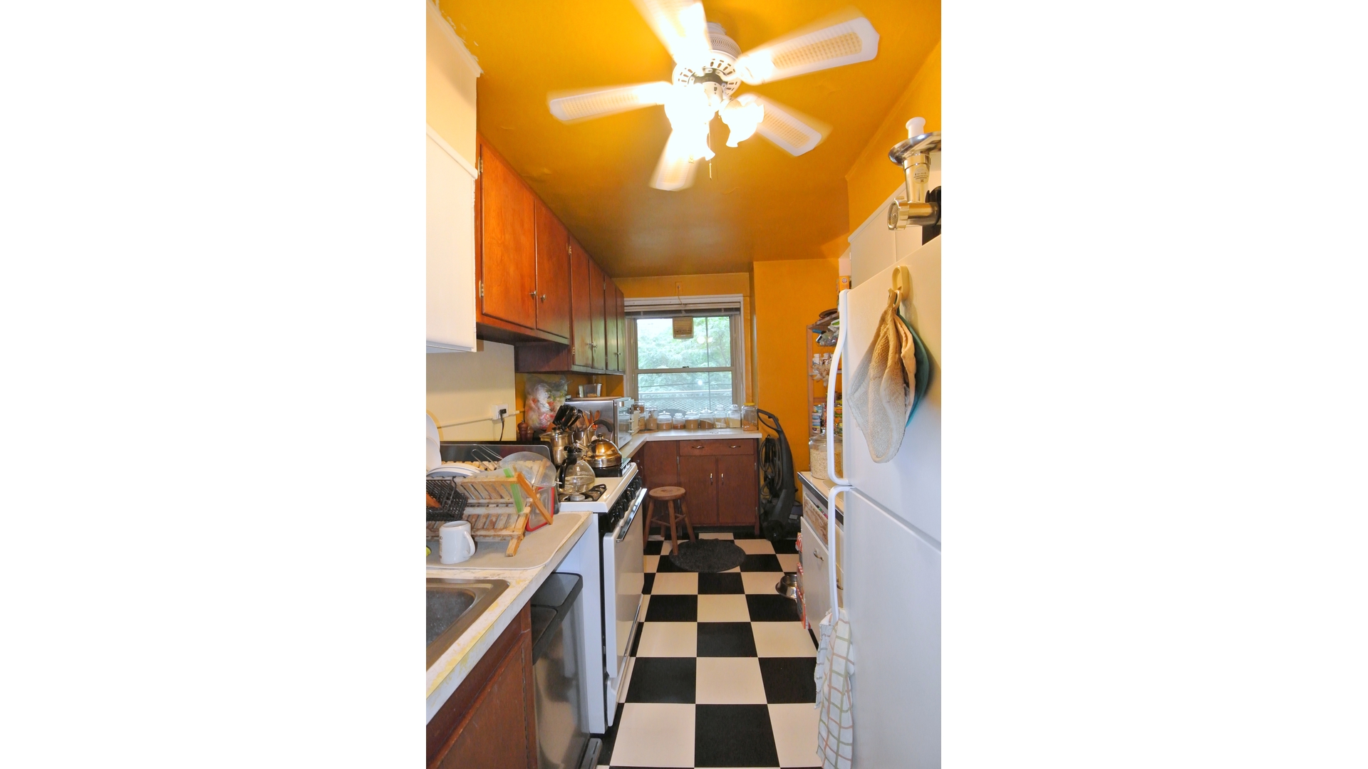 80 La Salle Street 7g Property Photo 5