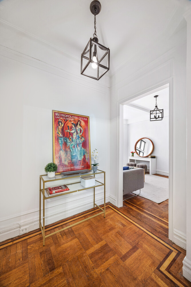 201 W 89th Street 4c Property Photo 4
