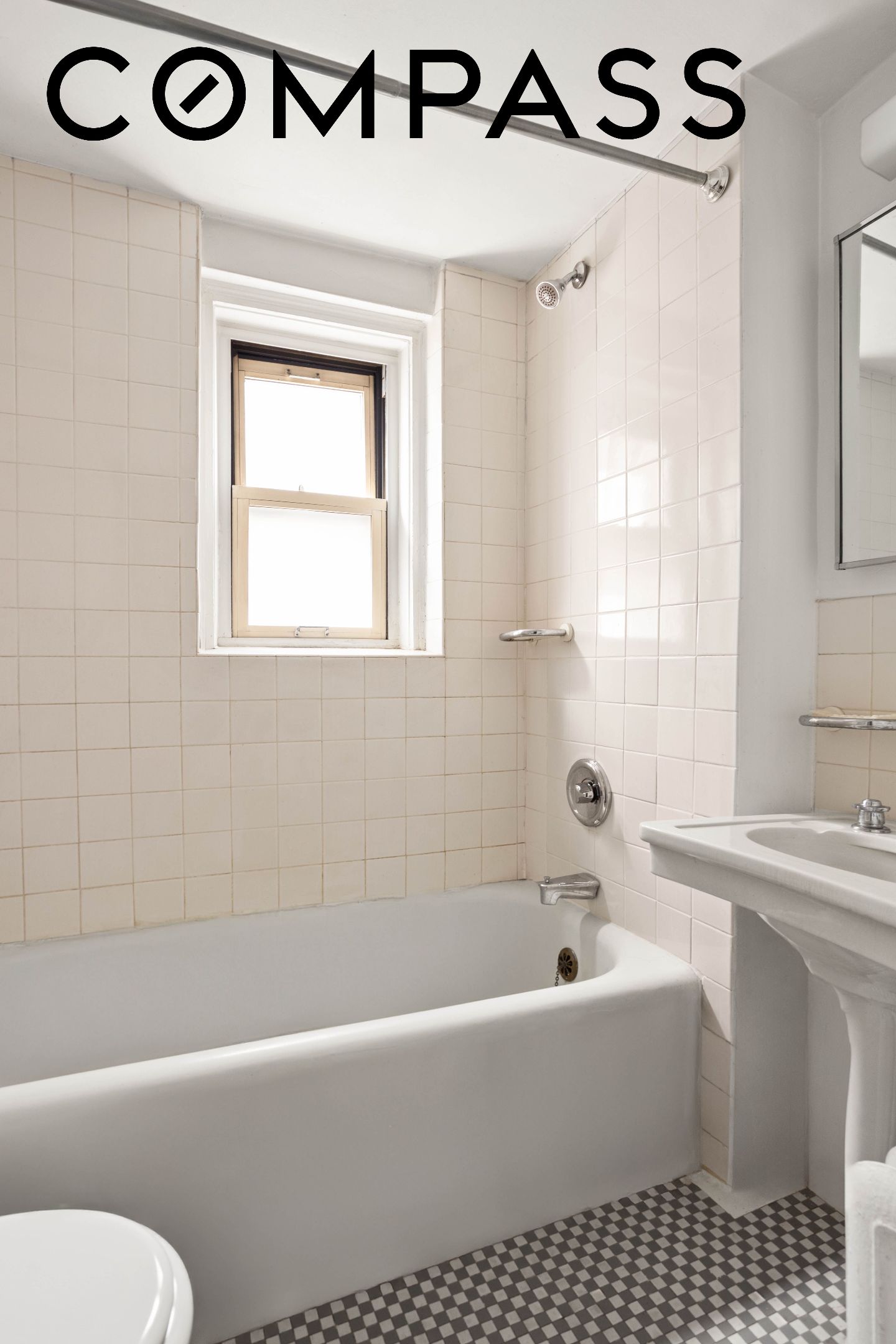 155 E 49th Street 10c Property Photo 4