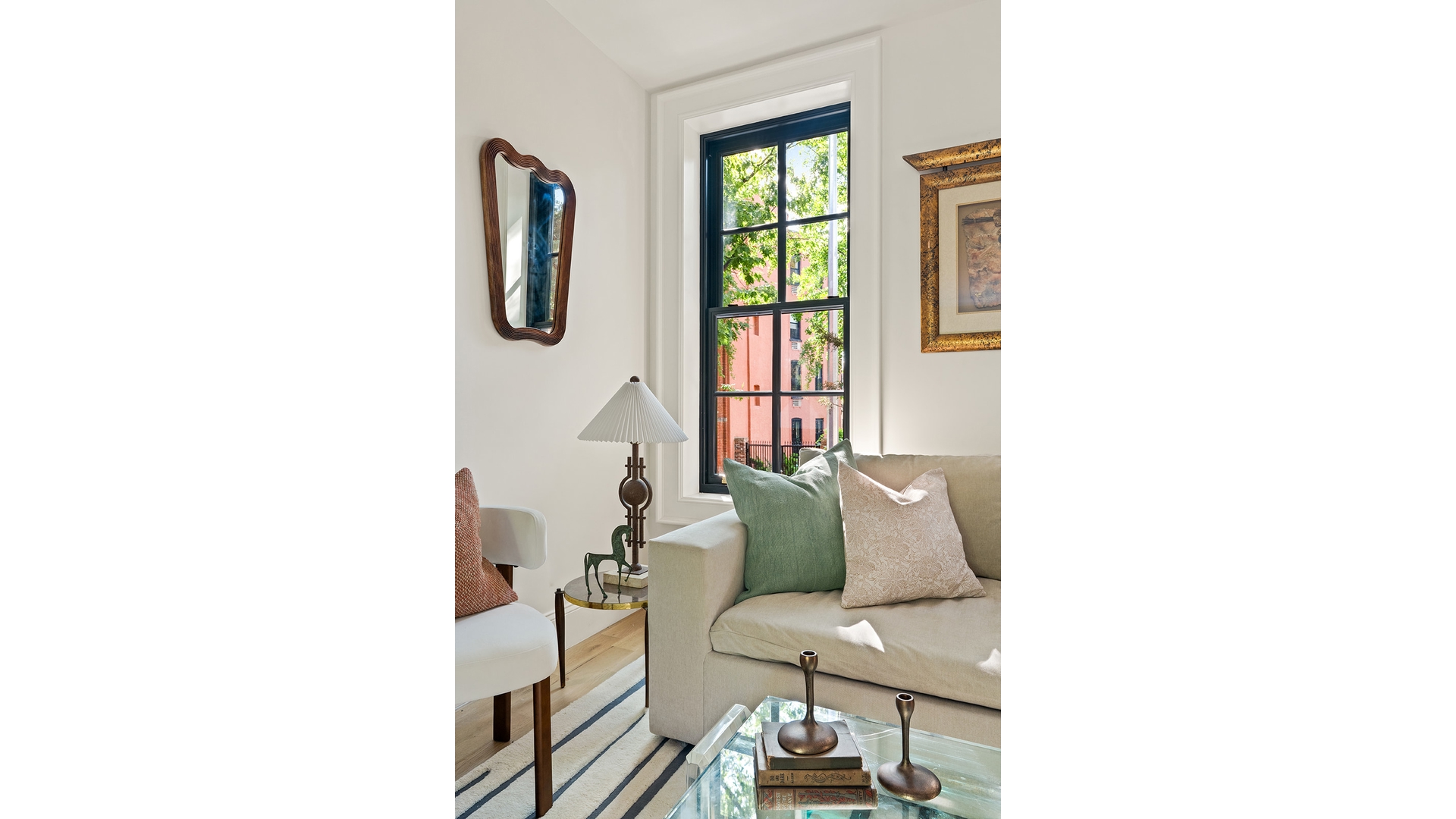 159 Bond Street Property Photo 2