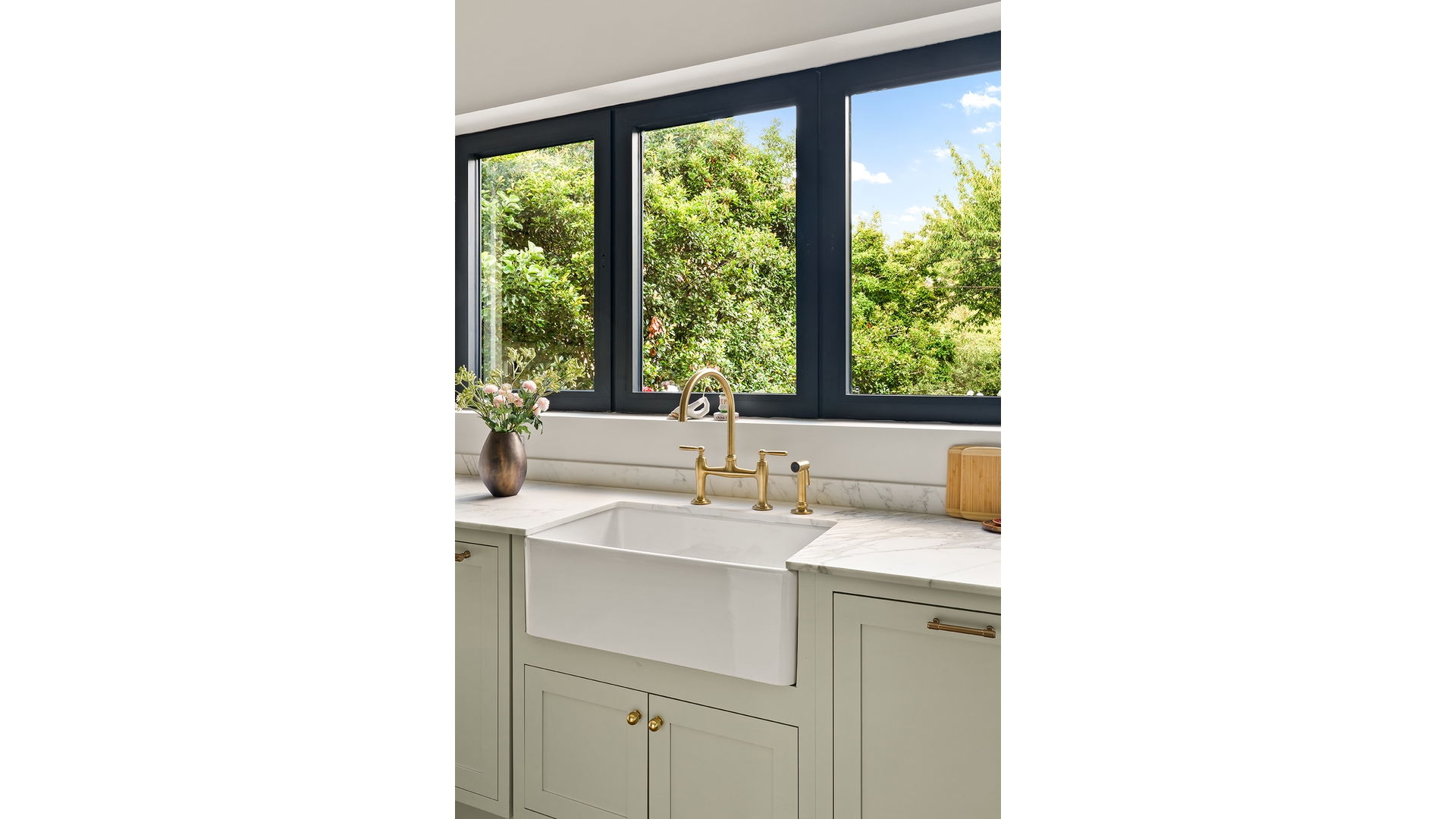 159 Bond Street Property Photo 7