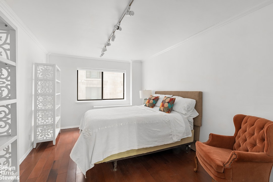 7 E 35th Street 10e Property Photo 5
