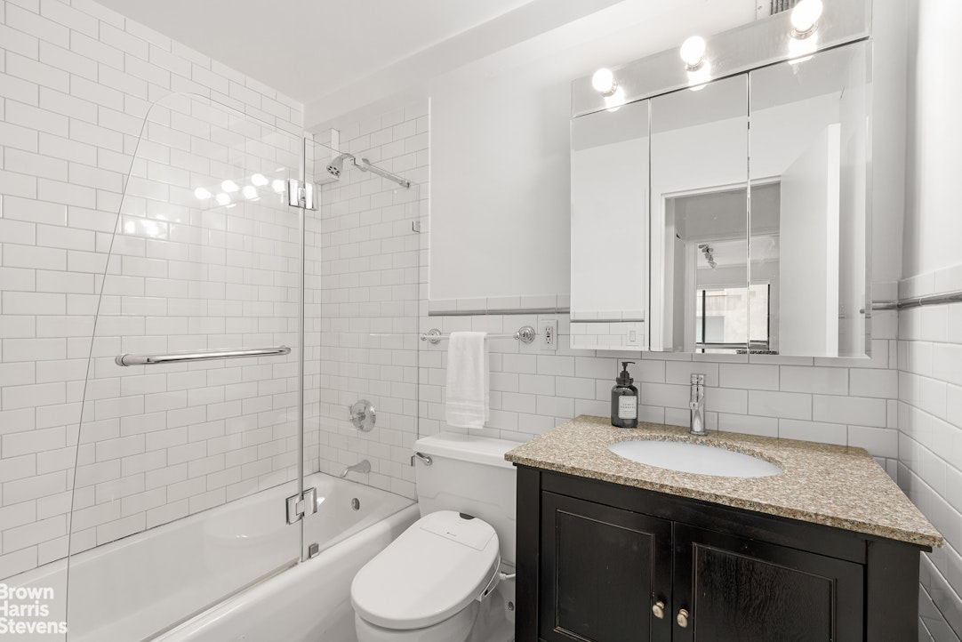 7 E 35th Street 10e Property Photo 7
