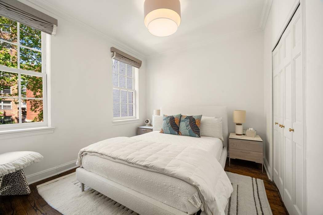 349 W 21st Street C Property Photo 4