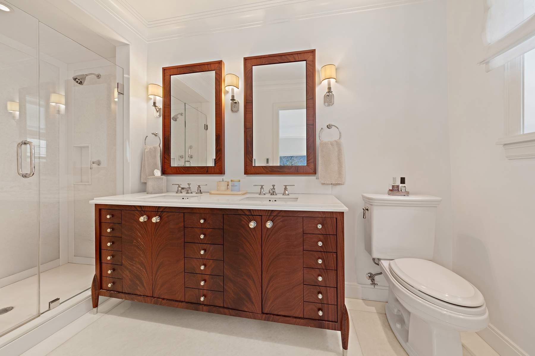 1075 Park Avenue 2d Property Photo 8