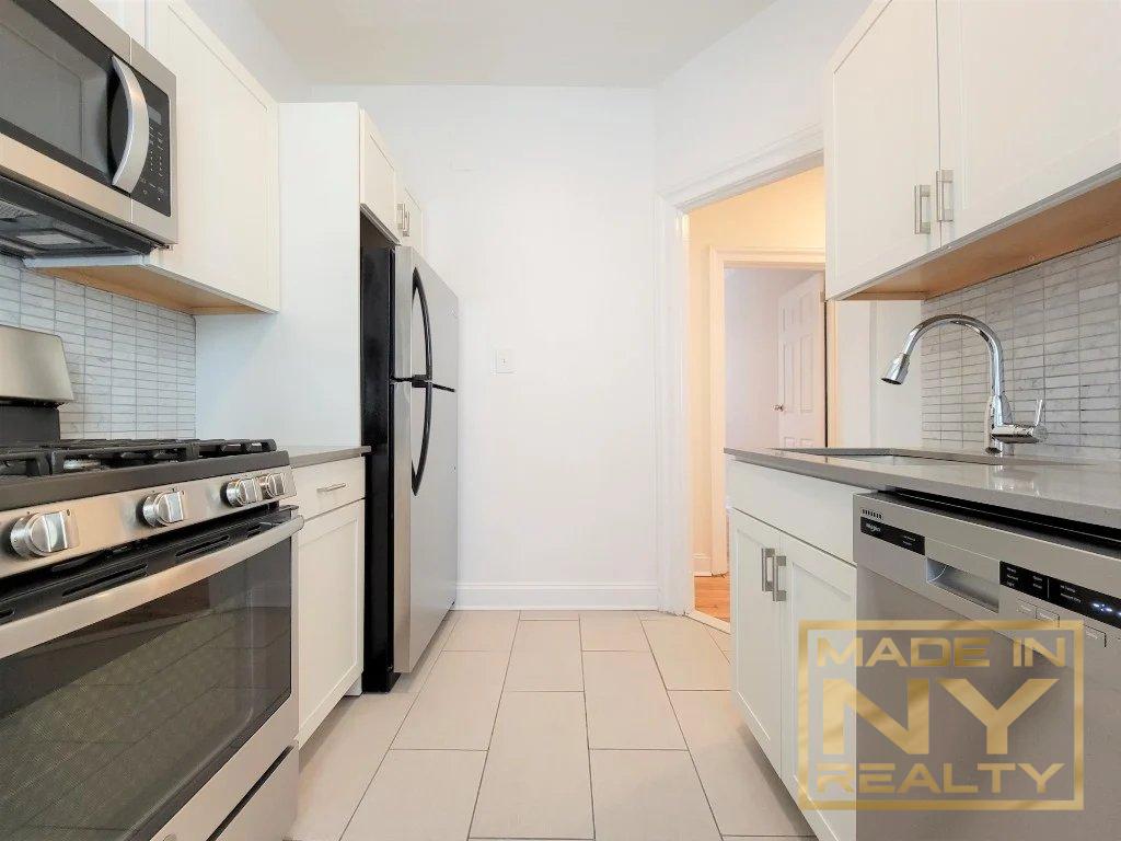 30-64 34th Street 2e Property Photo 3