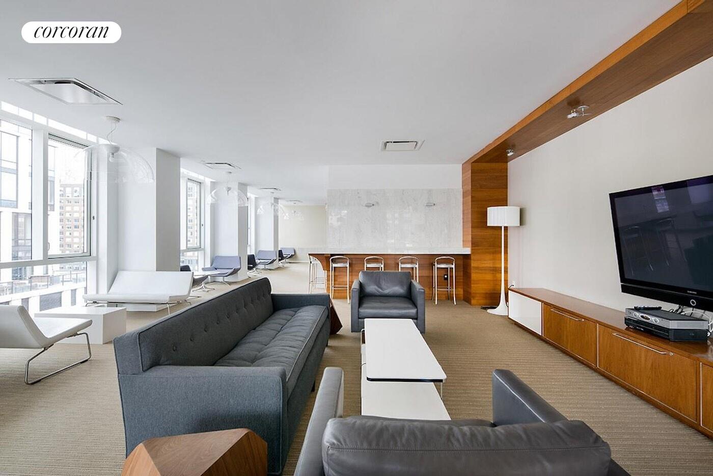 200 Chambers Street 3t Property Photo 11