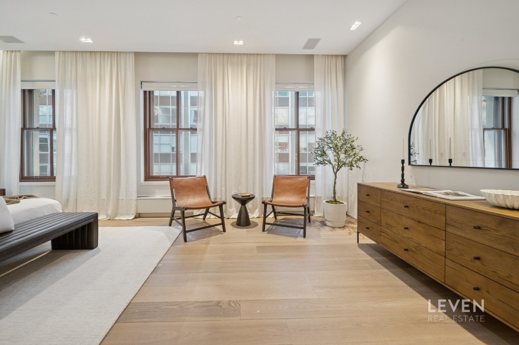 55 Warren Street 4 Property Photo 14