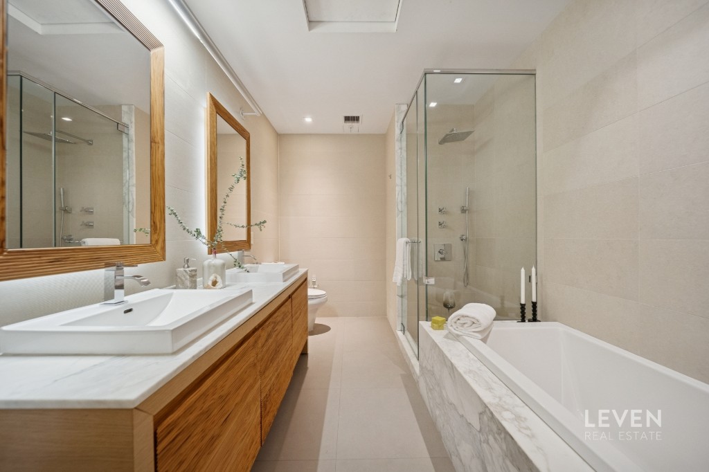 55 Warren Street 4 Property Photo 21