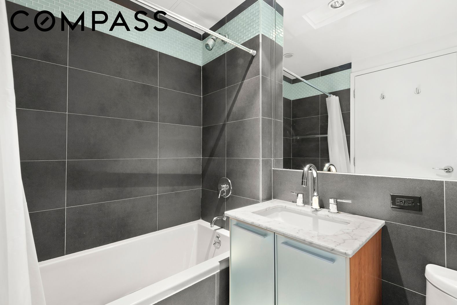415 Leonard Street 6bc Property Photo 10