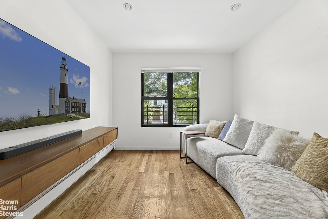 1276 St Marks Avenue 2 Property Photo 3