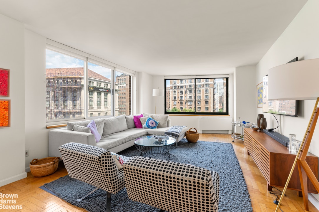 201 W 72nd Street 8k Property Photo 3