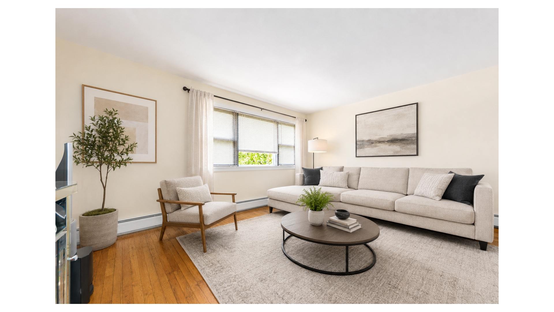 1250 E 57th Street Property Photo 12