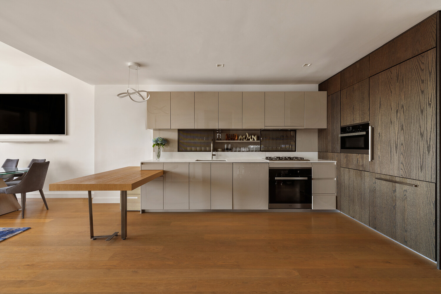 202 Broome Street 12c Property Photo 7