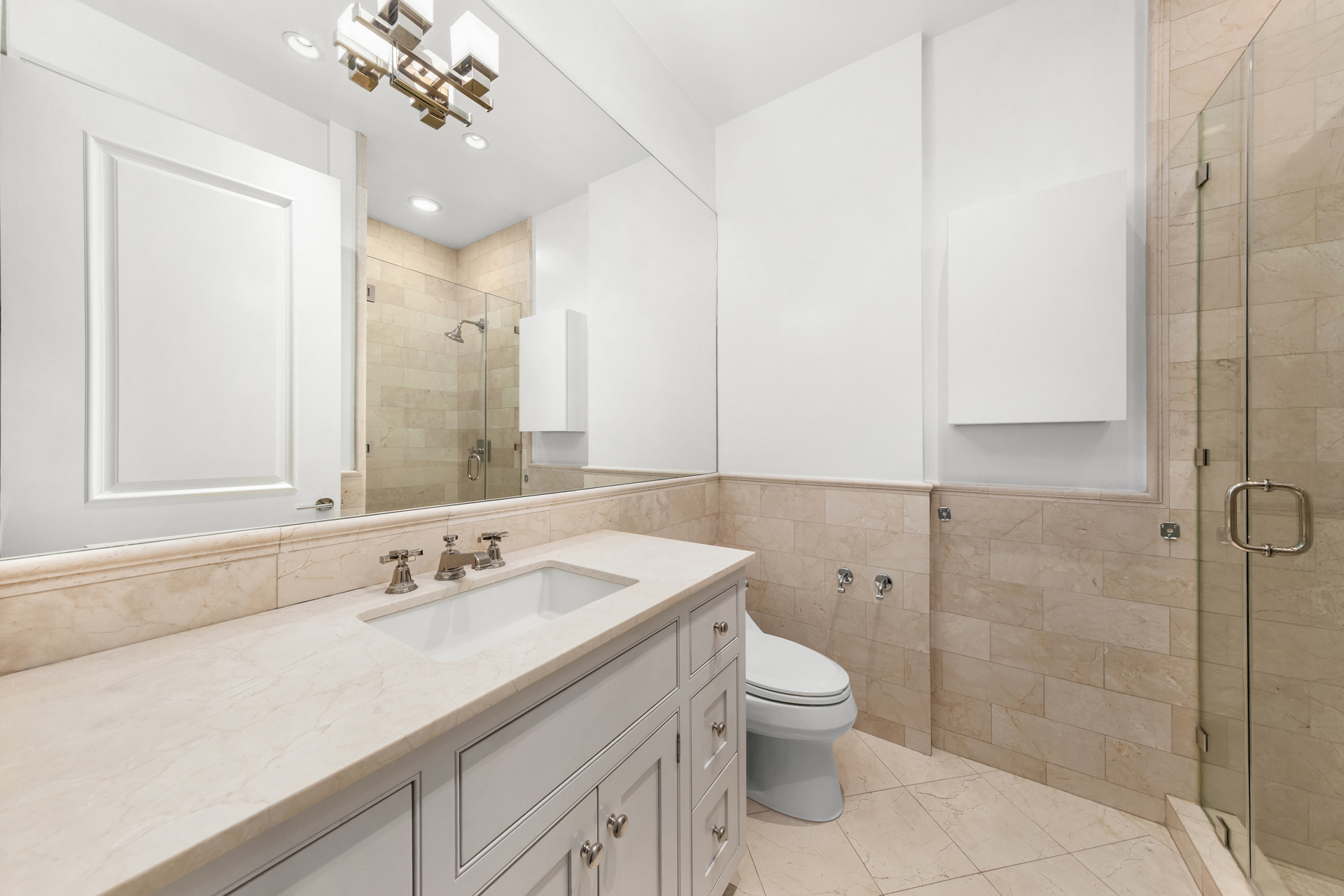 12 E 62nd Street 4 Property Photo 4