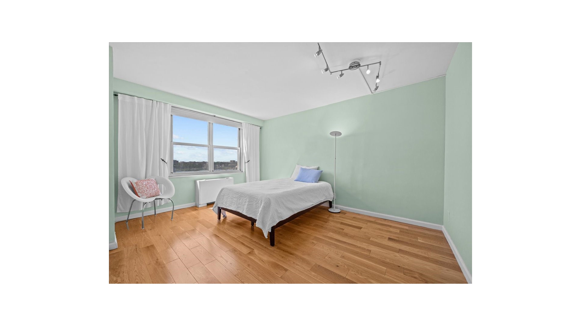 555 Kappock Street 12a Property Photo 7
