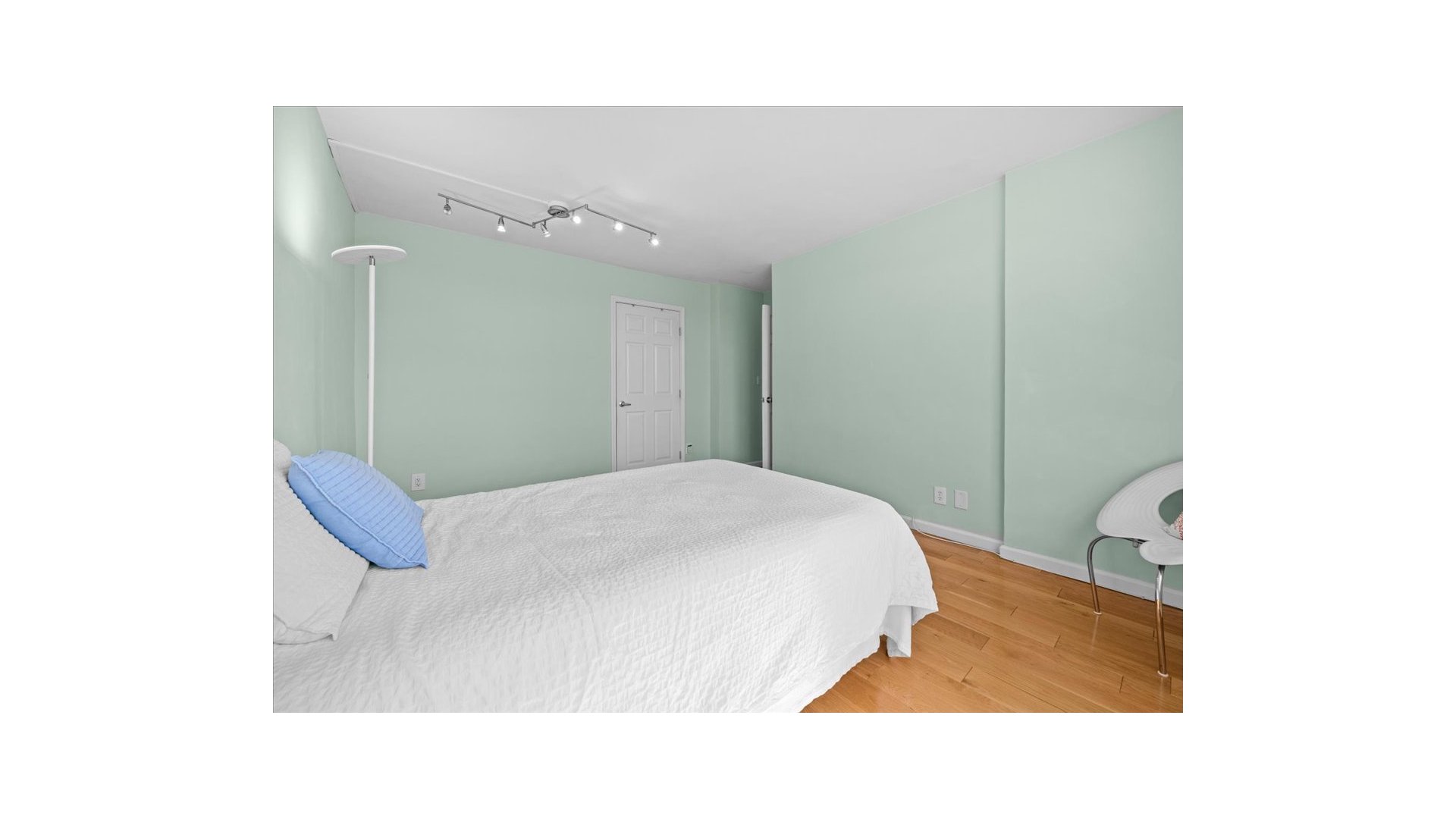 555 Kappock Street 12a Property Photo 8