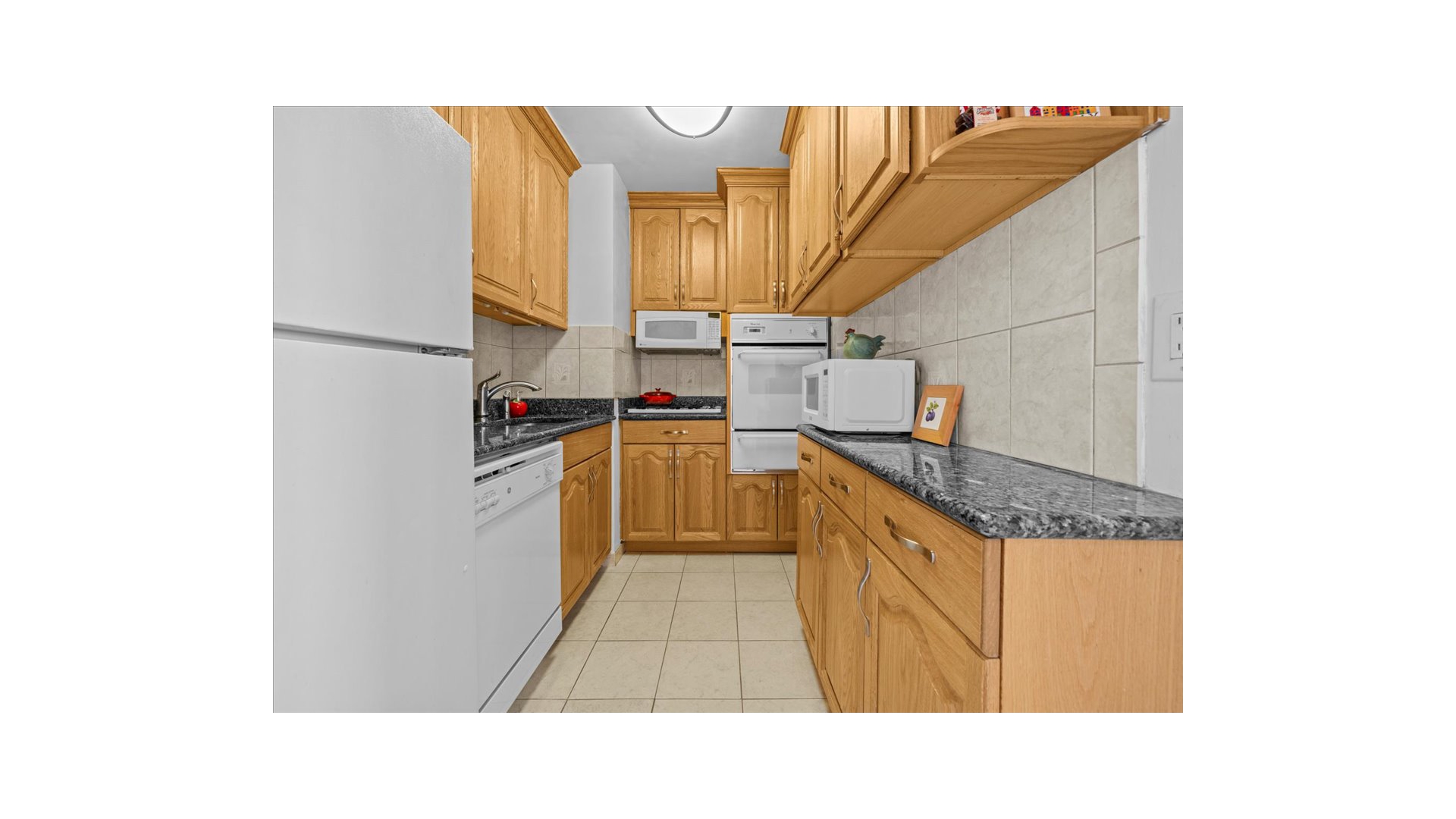 555 Kappock Street 12a Property Photo 12