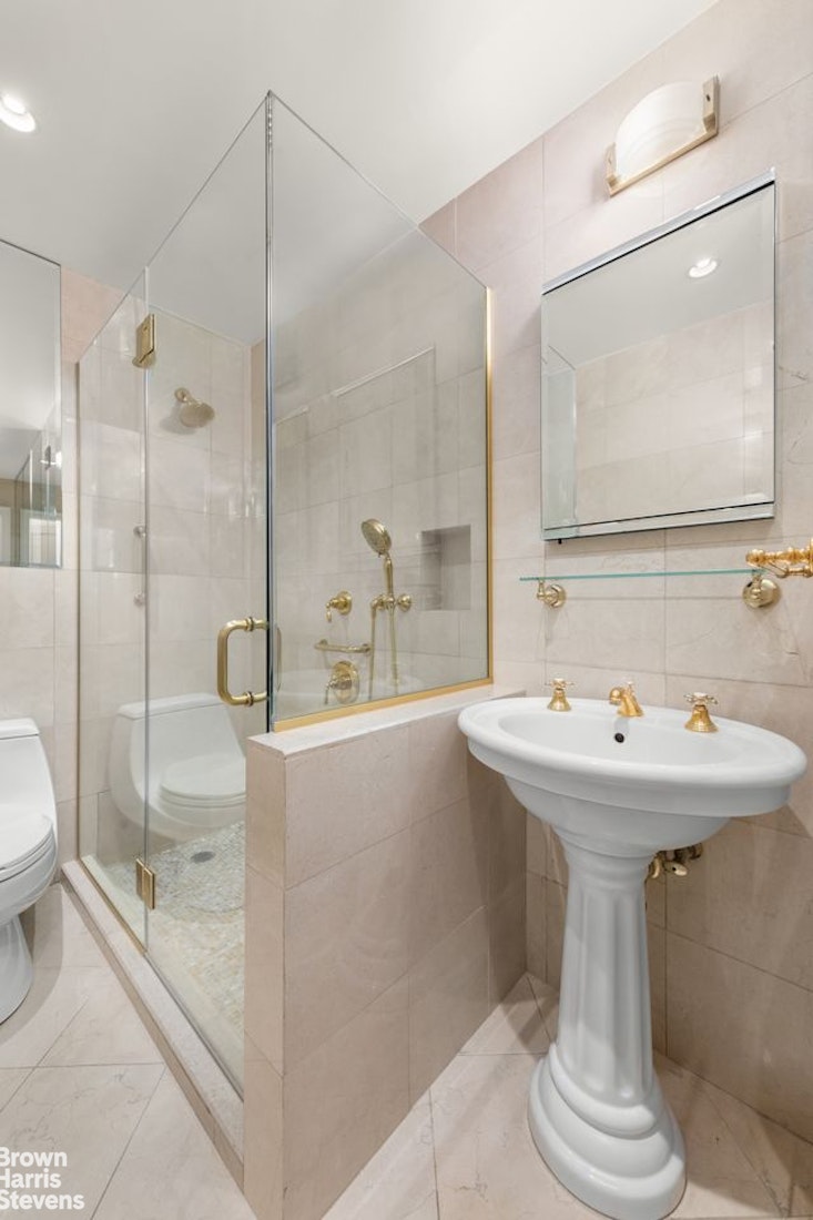 55 Central Park W 7eg Property Photo 5