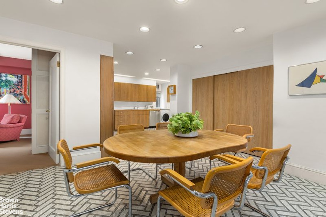 55 Central Park W 7eg Property Photo 9