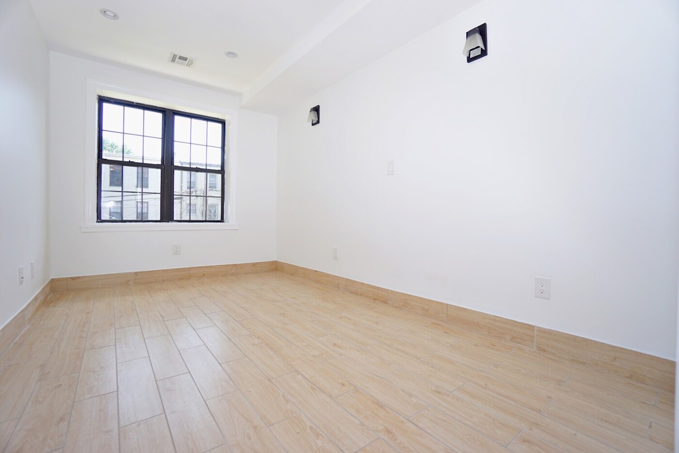 626 Greene Avenue Property Photo 9