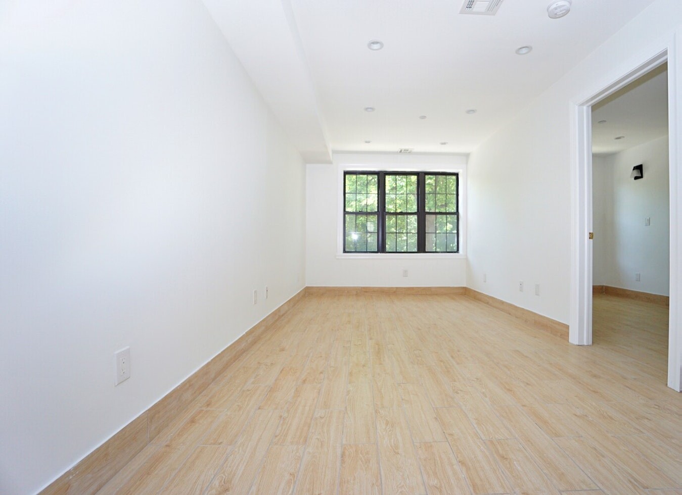 626 Greene Avenue Property Photo 10