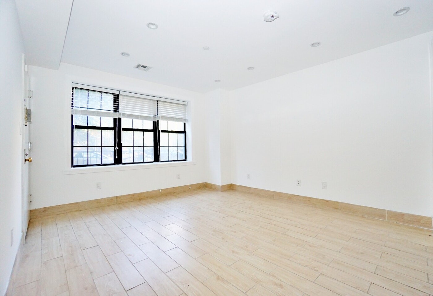 626 Greene Avenue Property Photo 12