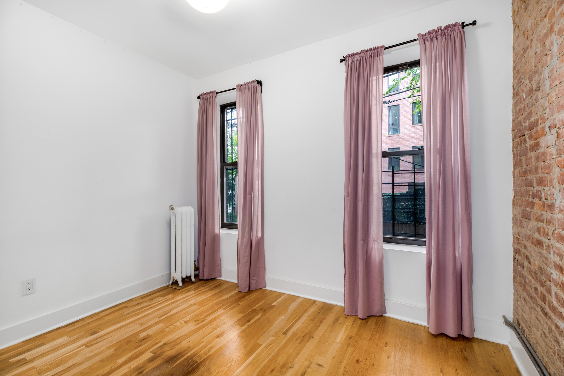 248 Bainbridge Street 2 Property Photo 5