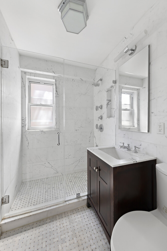 16 Sutton Place 2b Property Photo 6