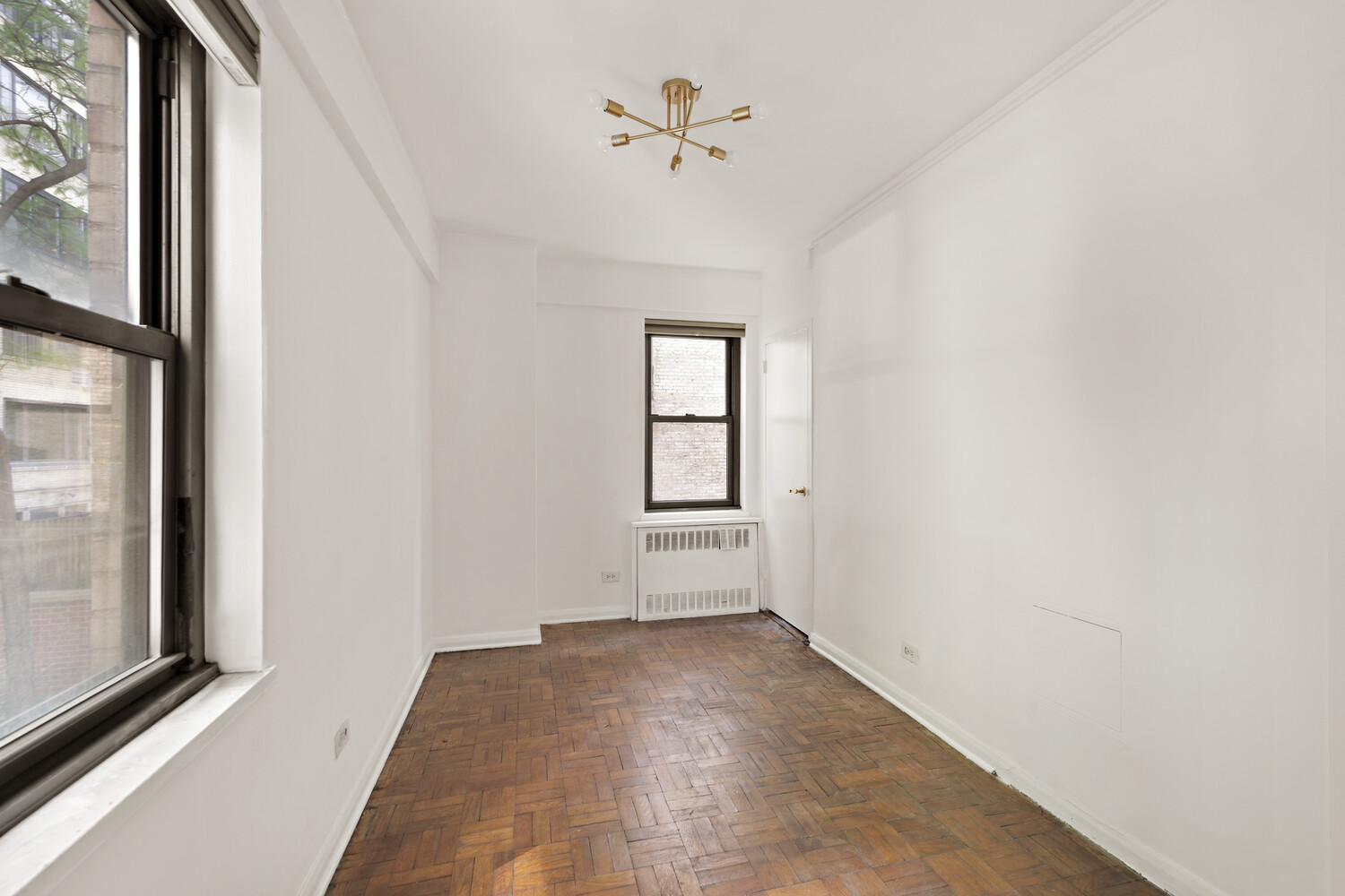16 Sutton Place 2b Property Photo 13