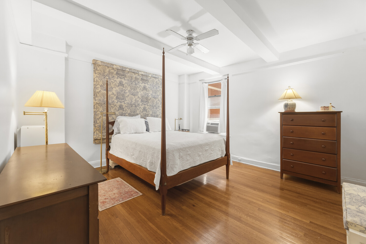 1235 Park Avenue 8a Property Photo 4
