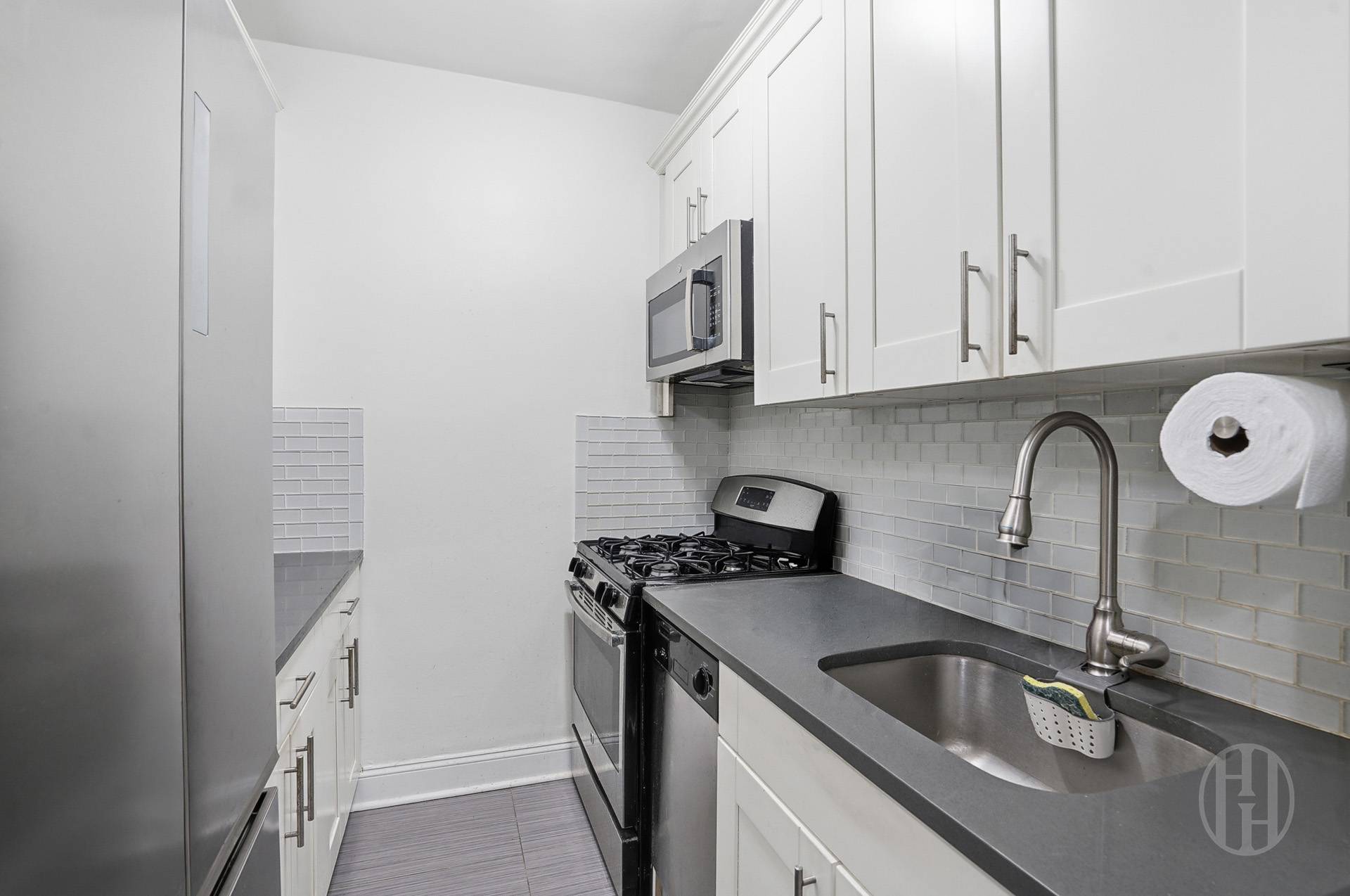 35-45 81st Street B5 Property Photo 8