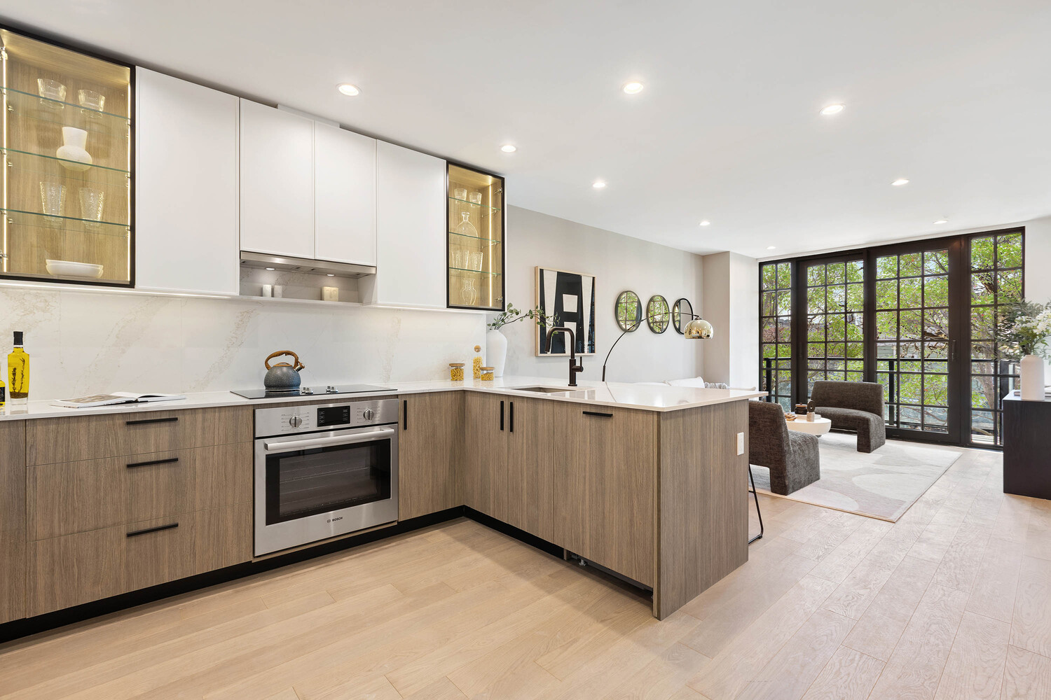 25-23 Newtown Avenue 3c Property Photo 1