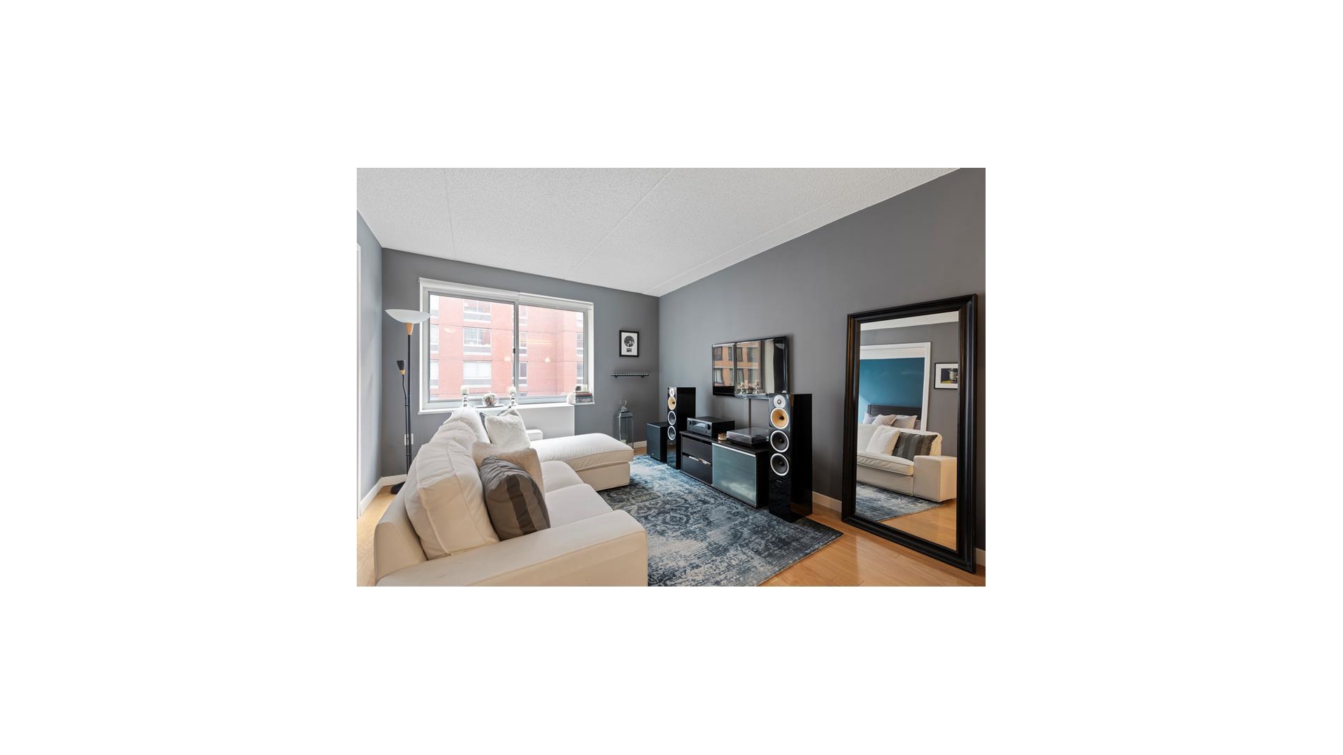 555 W 23RD Street N9R Property Photo 1
