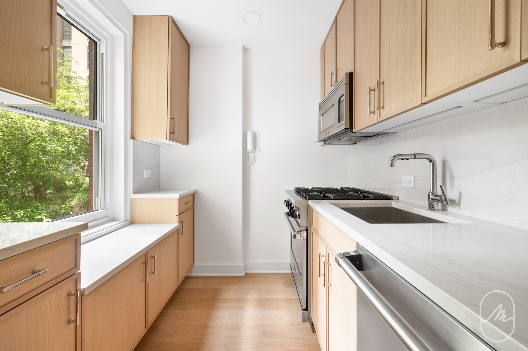 15 W 12th Street 3c Property Photo 10