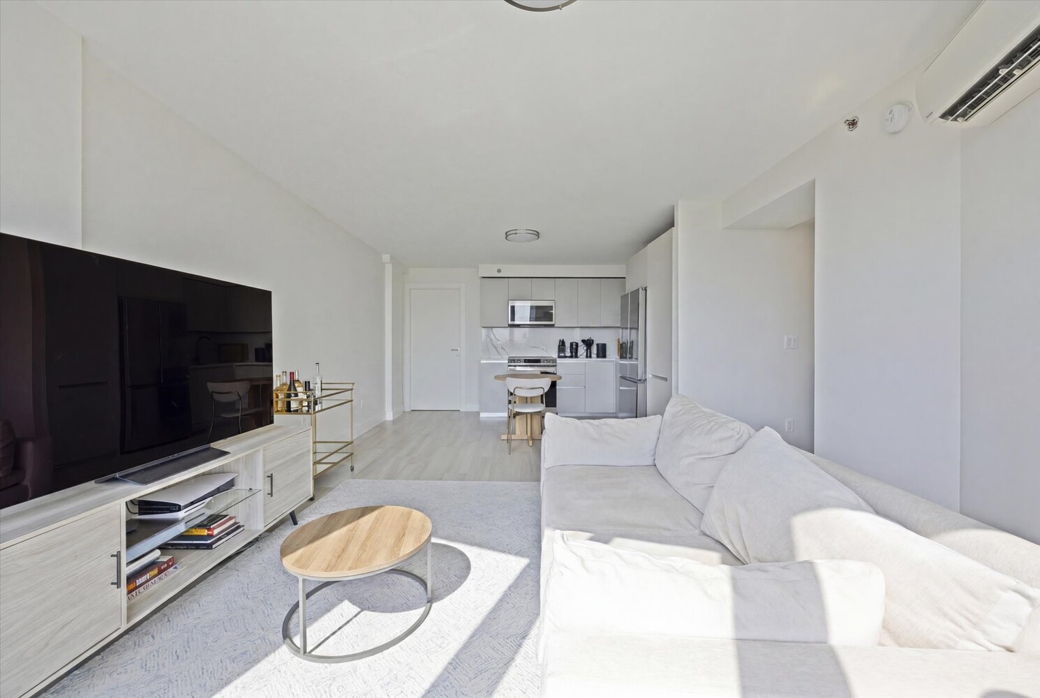 733 Ocean Parkway 9b Property Photo 4