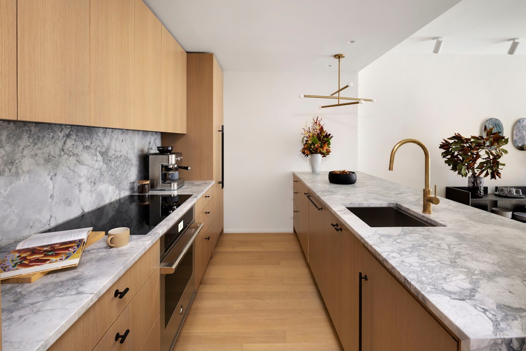 349 W 51st Street 5e Property Photo 3